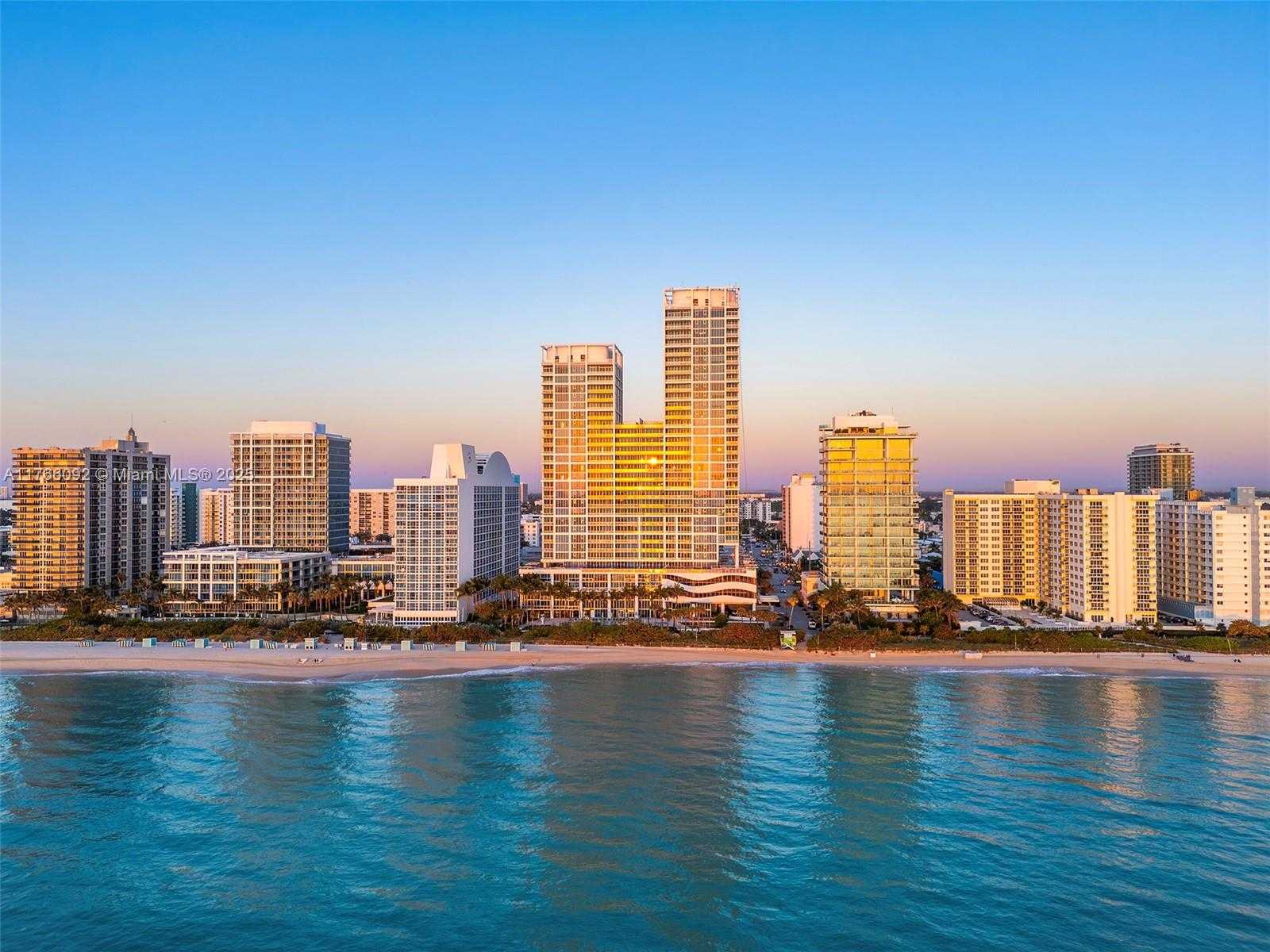 Small Image of 6899 COLLINS AVE #2307/10, Miami Beach Number 36