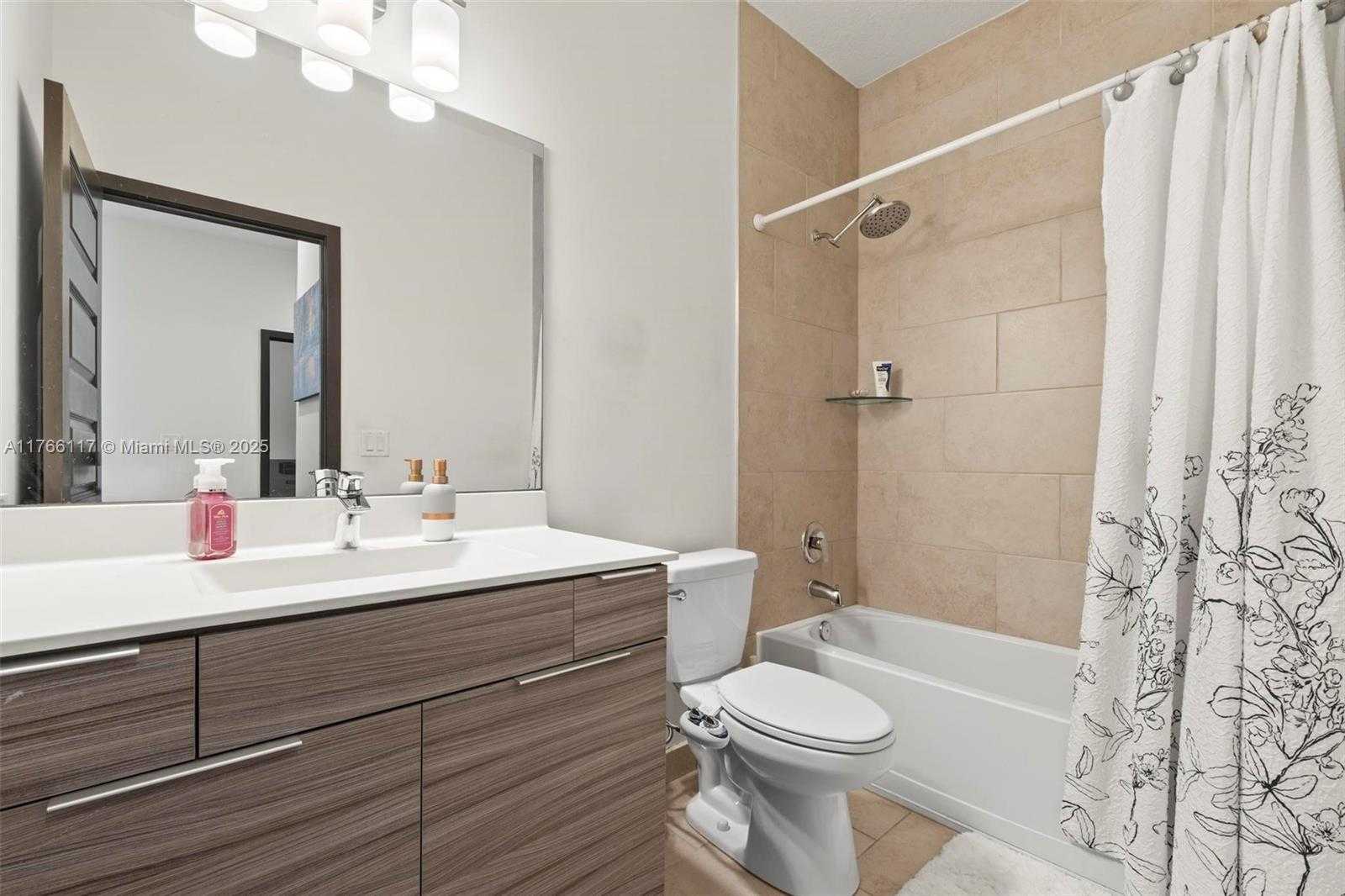 Small Image of 15788 NORTH WEST 91ST CT #1, Miami Lakes Number 15