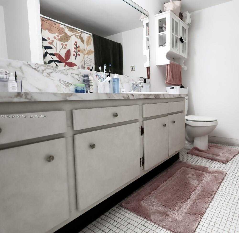 Small Image of 10772 NORTH KENDALL DR #G5, Miami Number 20