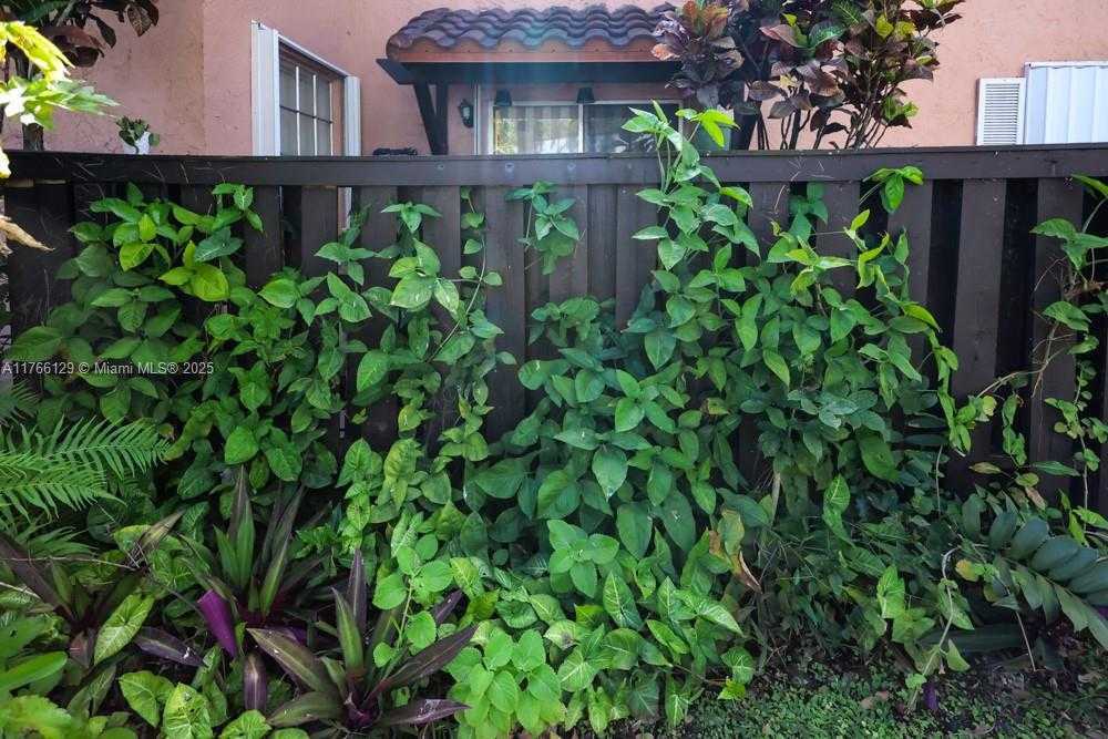 Small Image of 10772 NORTH KENDALL DR #G5, Miami Number 30