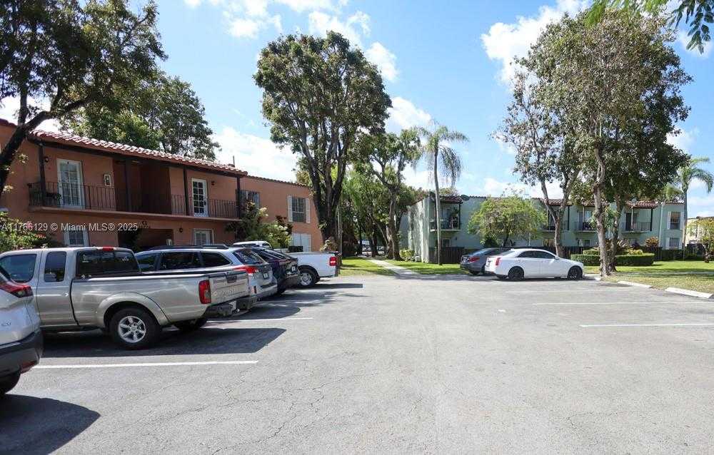 Small Image of 10772 NORTH KENDALL DR #G5, Miami Number 37