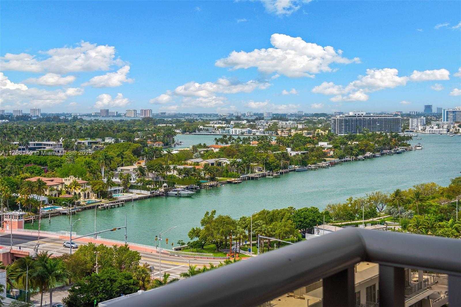 Small Image of 6039 COLLINS AVE #1733, Miami Beach Number 11