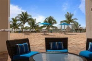 Small Image of 6039 COLLINS AVE #1733, Miami Beach Number 17