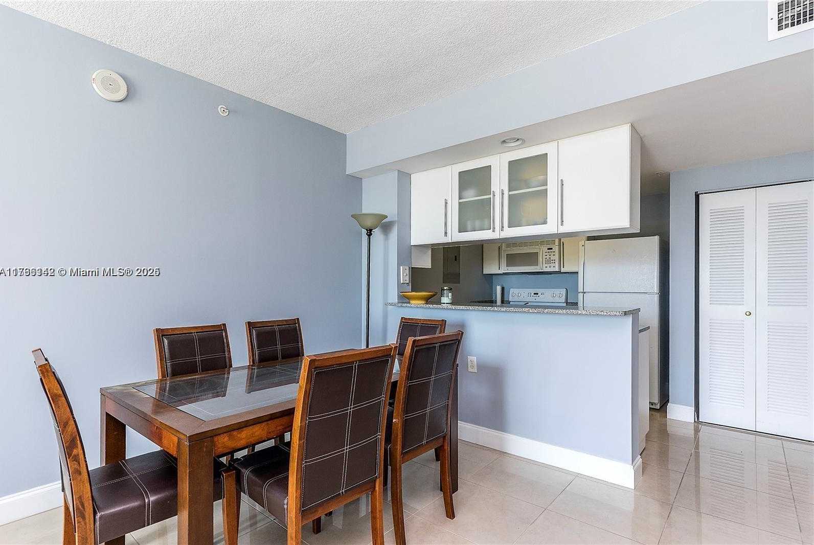 Small Image of 275 NORTH EAST 18TH ST #1103, Miami Number 3