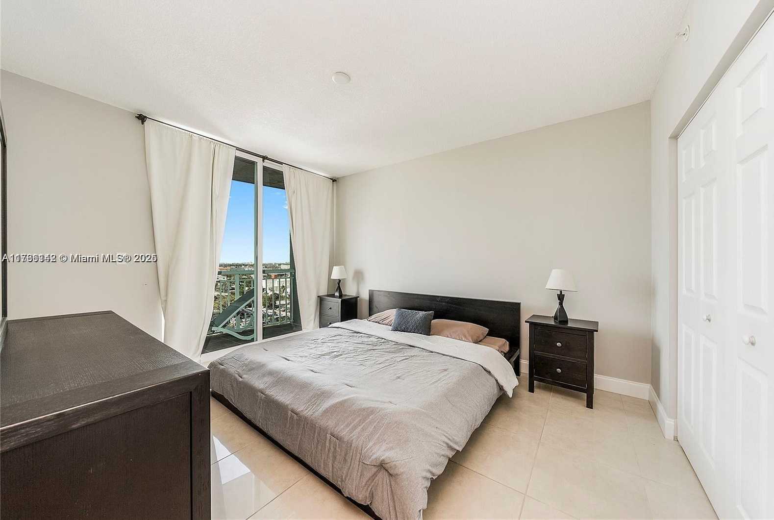 Small Image of 275 NORTH EAST 18TH ST #1103, Miami Number 5