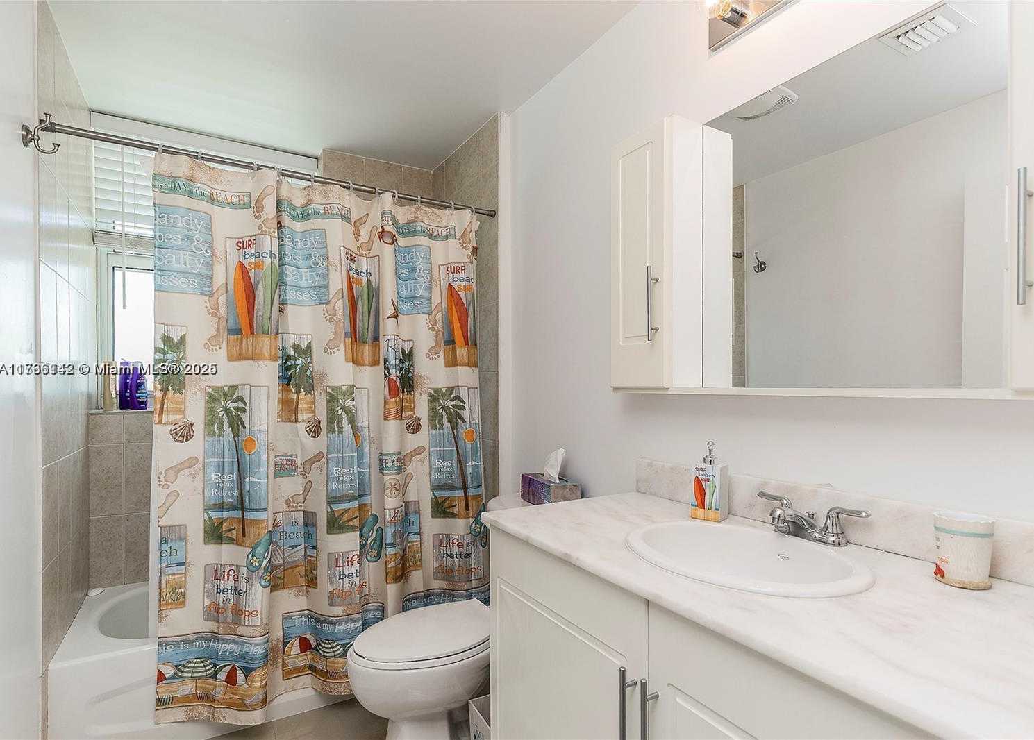 Small Image of 275 NORTH EAST 18TH ST #1103, Miami Number 8