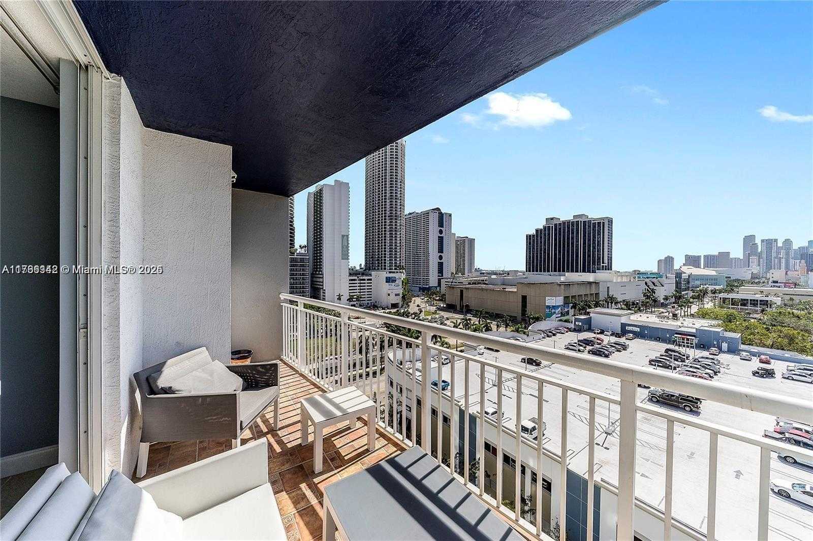 Small Image of 275 NORTH EAST 18TH ST #1103, Miami Number 9