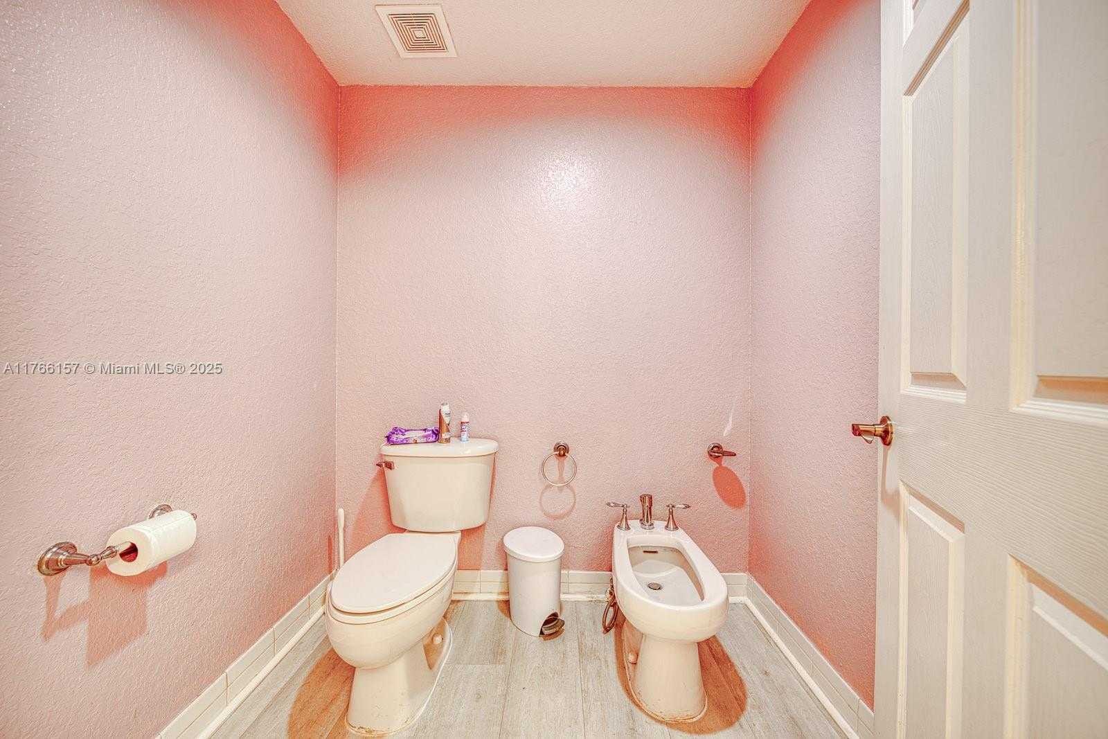 Small Image of 10700 NORTH WEST 66TH ST #309, Doral Number 15