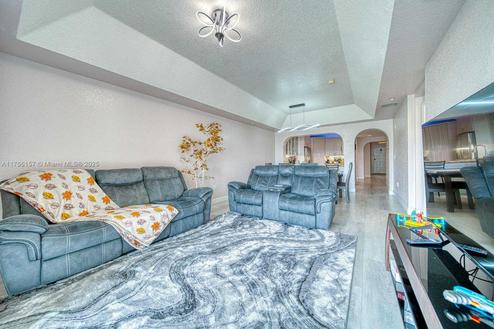 Small Image of 10700 NORTH WEST 66TH ST #309, Doral Number 3