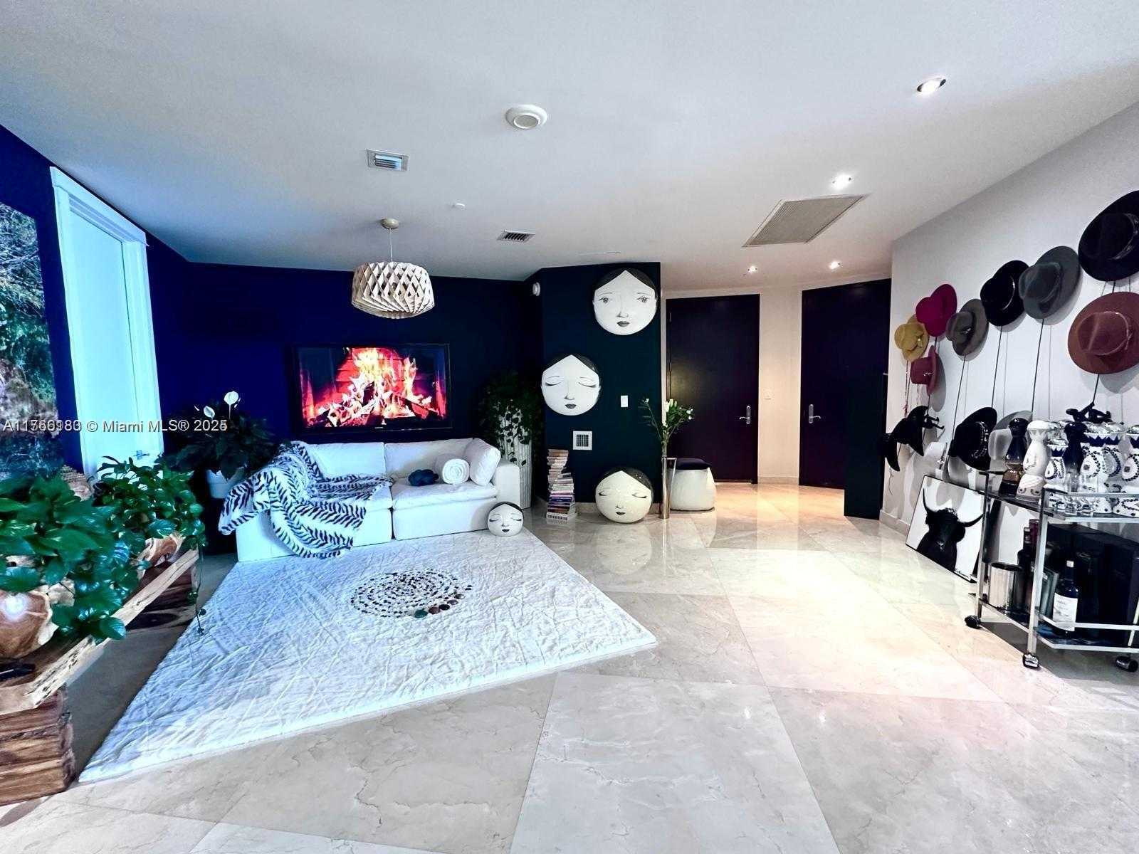 Small Image of 16001 COLLINS AVE #2203, Sunny Isles Beach Number 4