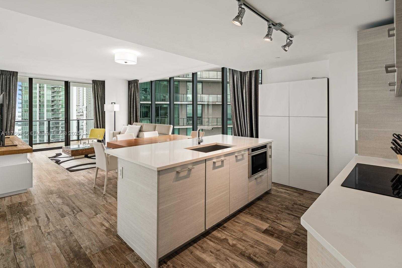 Small Image of 650 NORTH EAST 32ND ST #3701, Miami Number 2