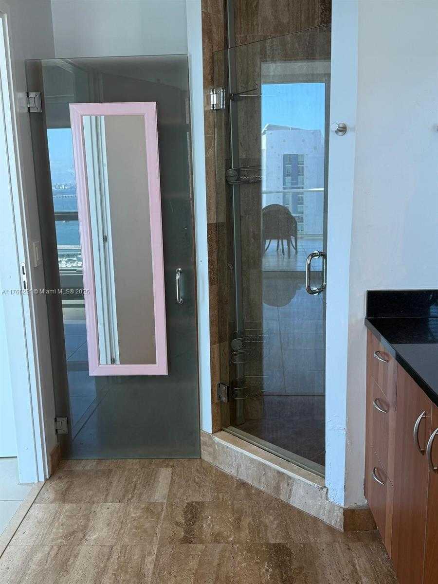 Small Image of 300 SOUTH BISCAYNE BLVD #3716, Miami Number 18