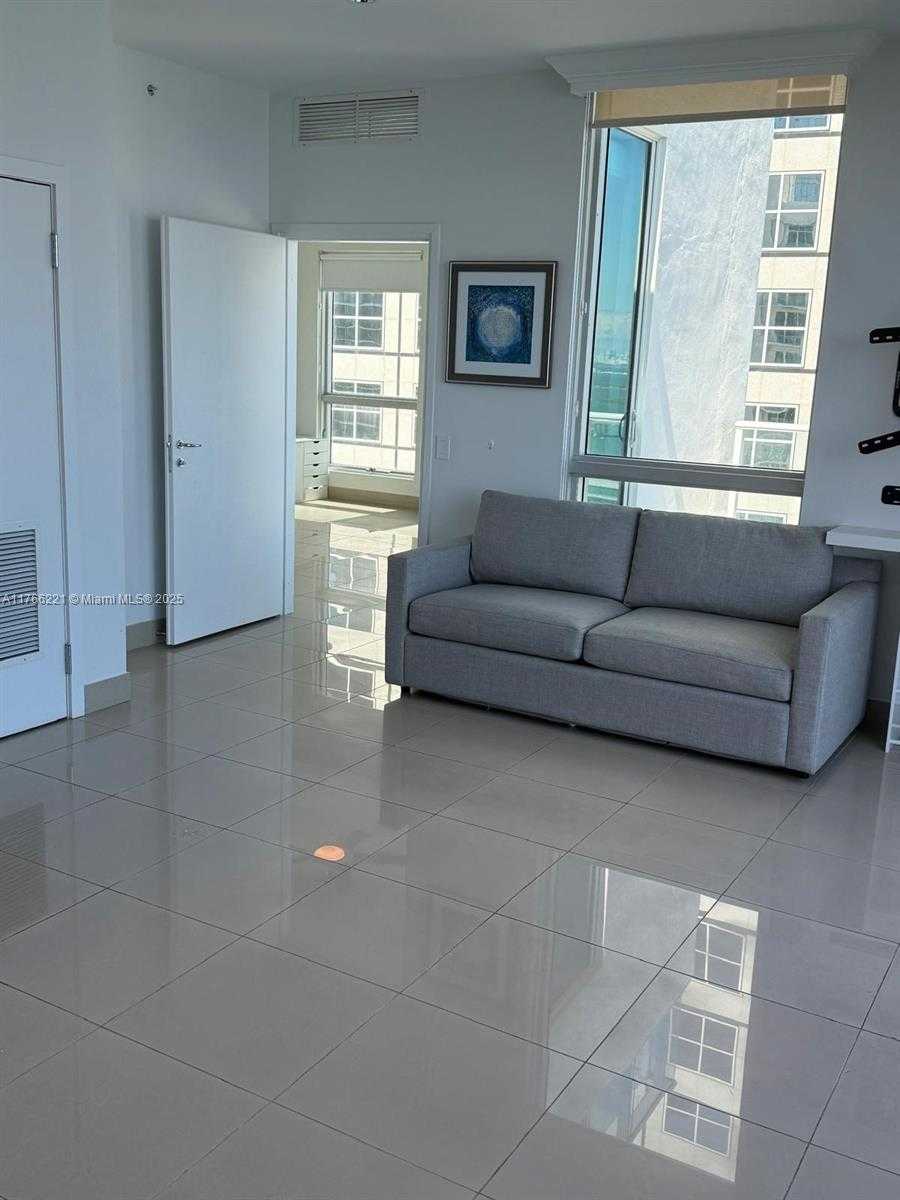 Small Image of 300 SOUTH BISCAYNE BLVD #3716, Miami Number 24