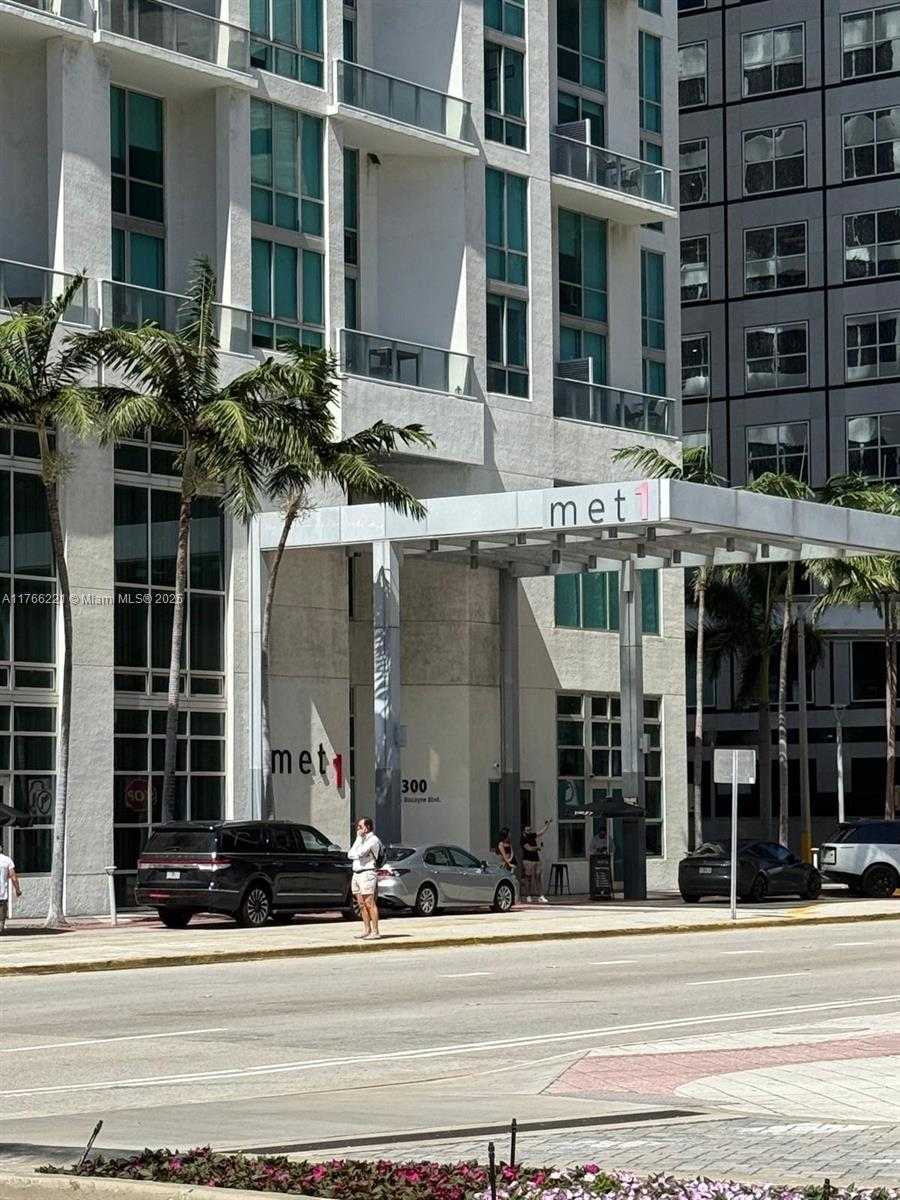 Small Image of 300 SOUTH BISCAYNE BLVD #3716, Miami Number 28