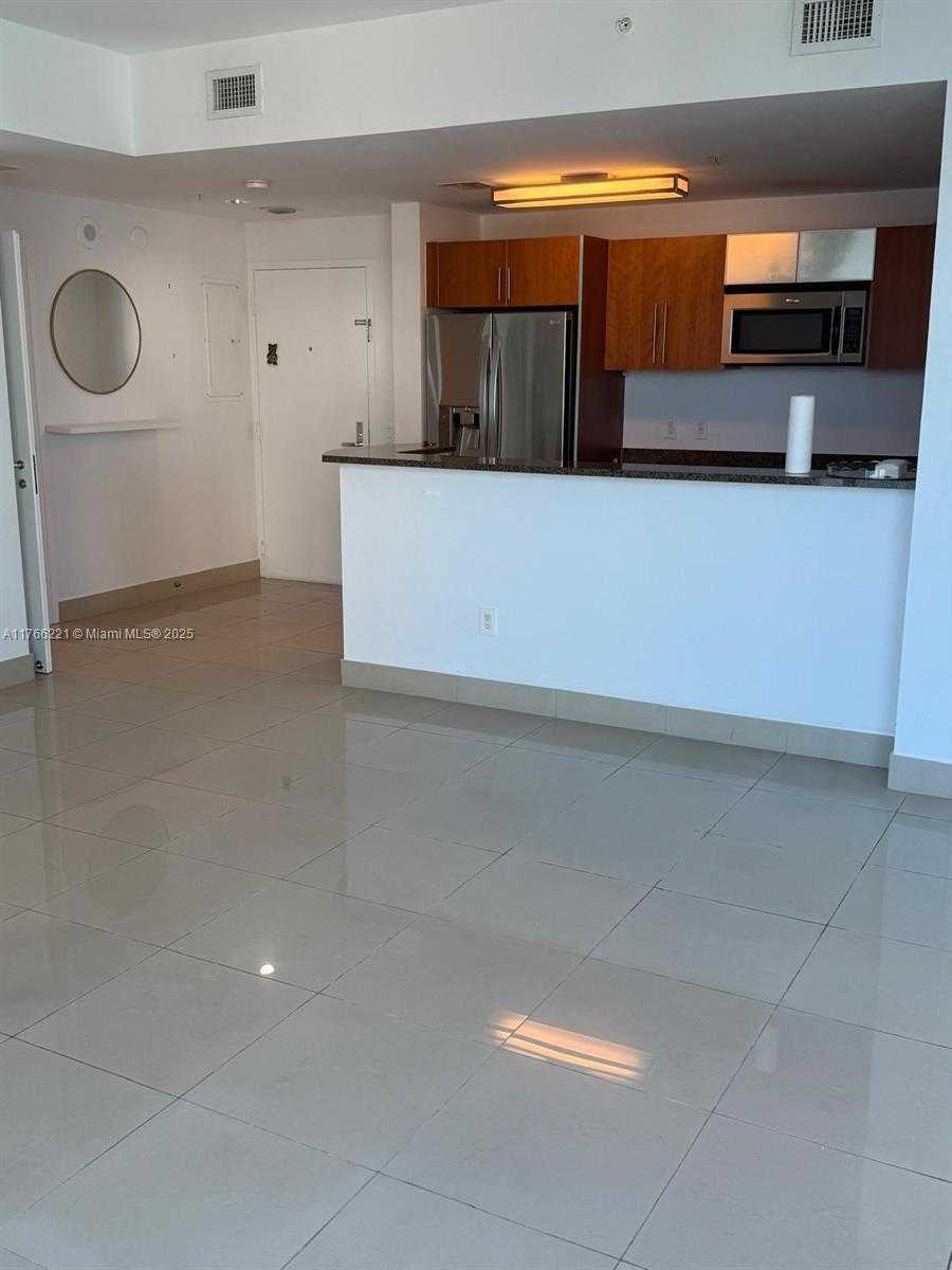 Small Image of 300 SOUTH BISCAYNE BLVD #3716, Miami Number 8