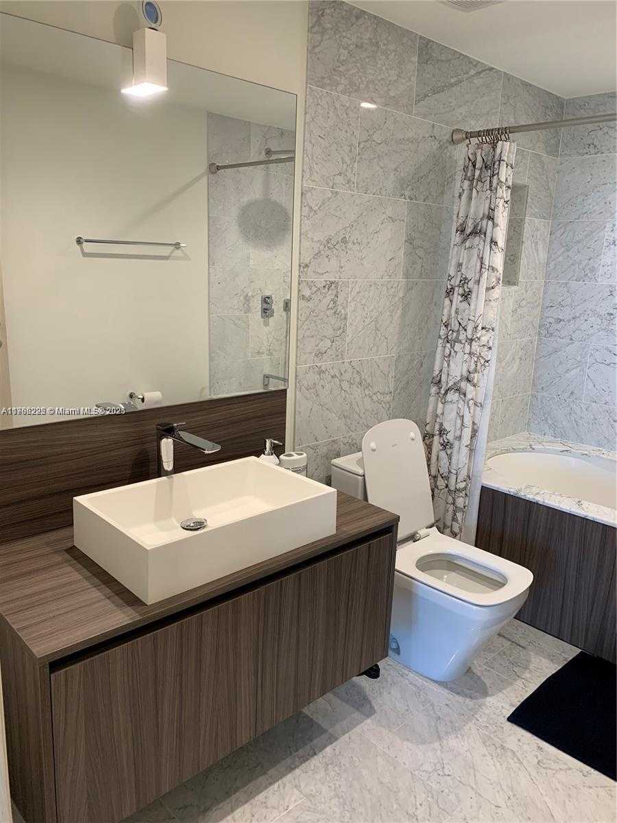 Small Image of 1000 BRICKELL PLZ #3404, Miami Number 19