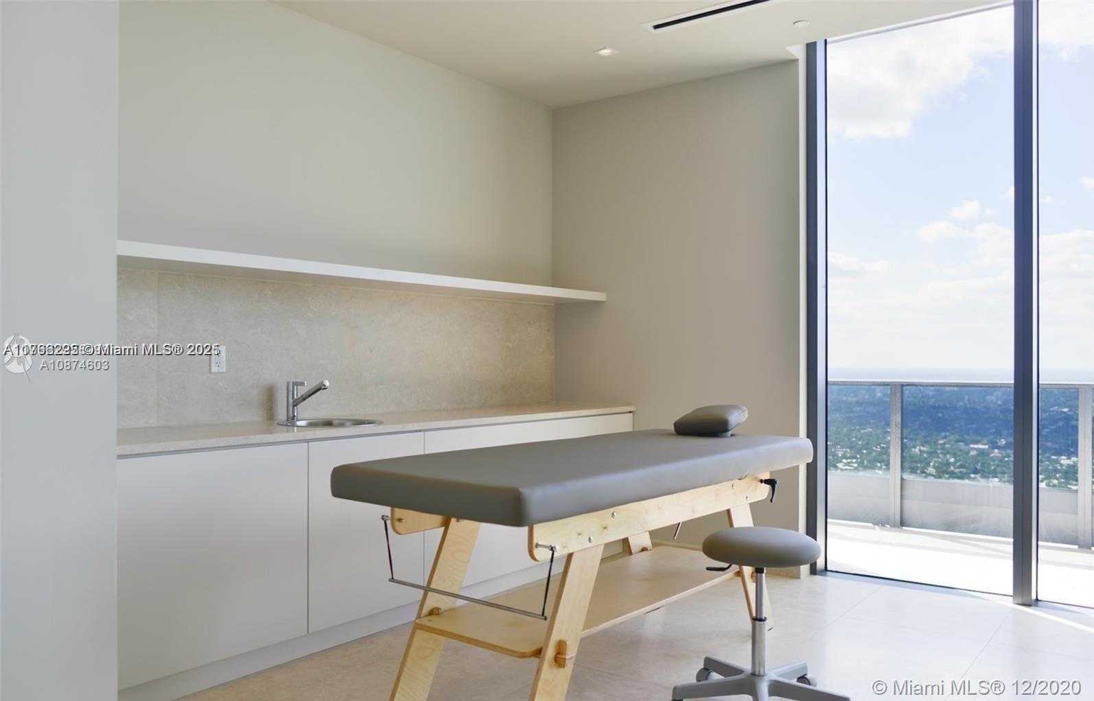 Small Image of 1000 BRICKELL PLZ #3404, Miami Number 37