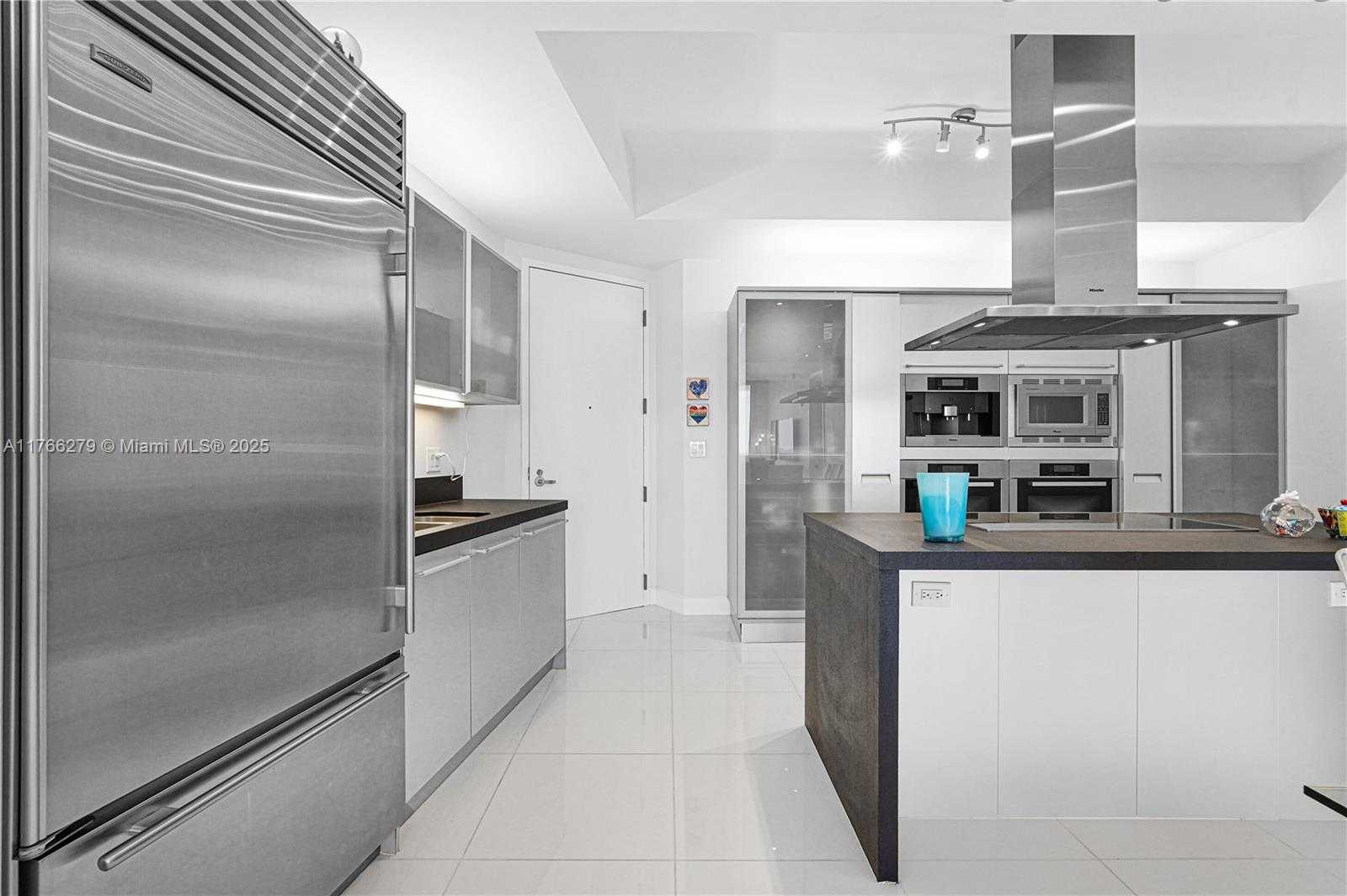 Small Image of 18201 COLLINS AVE #3608, Sunny Isles Beach Number 11