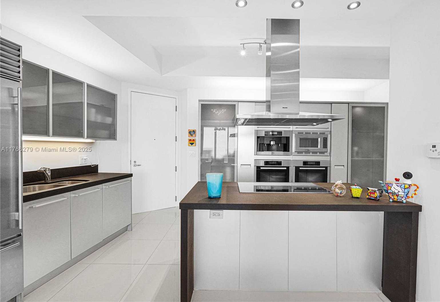 Small Image of 18201 COLLINS AVE #3608, Sunny Isles Beach Number 12