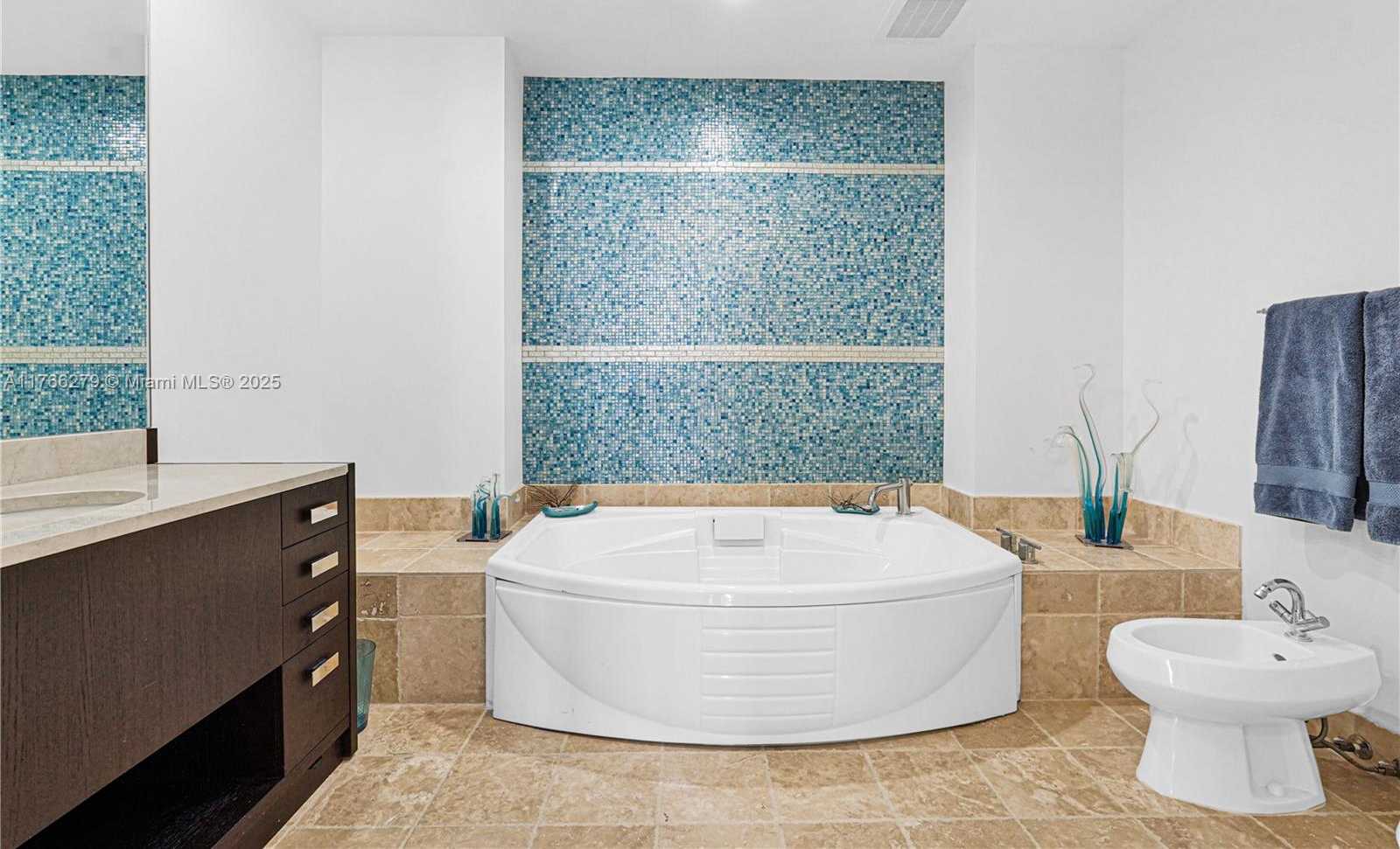 Small Image of 18201 COLLINS AVE #3608, Sunny Isles Beach Number 47