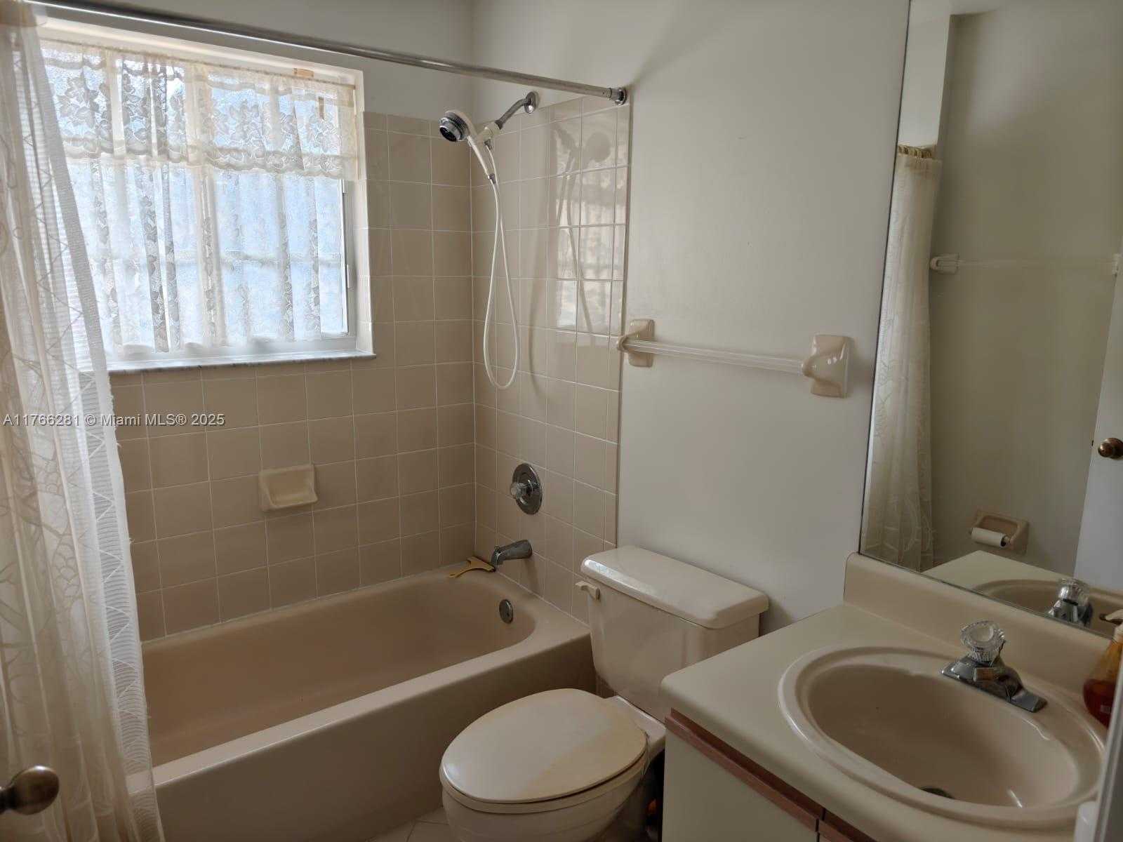 Small Image of 10311 SOUTH WEST 18TH ST #10311, Miramar Number 16