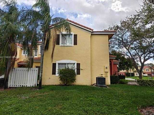 Small Image of 10311 SOUTH WEST 18TH ST #10311, Miramar Number 3