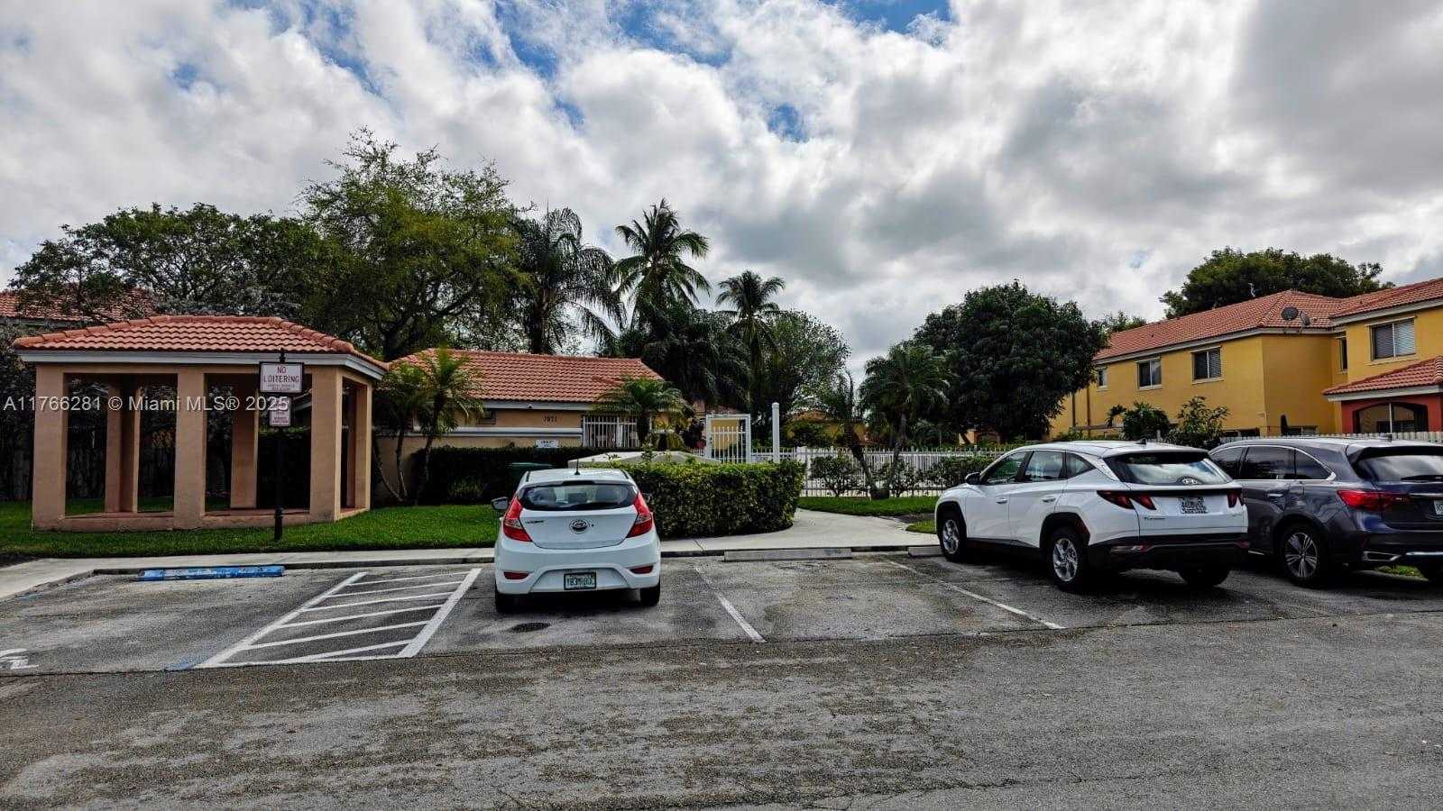 Small Image of 10311 SOUTH WEST 18TH ST #10311, Miramar Number 6