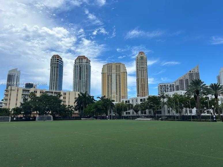 Small Image of 201 178TH DR #234, Sunny Isles Beach Number 33