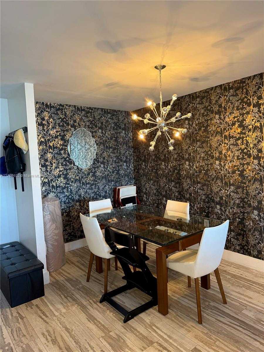 Small Image of 5750 COLLINS AVE #11D, Miami Beach Number 18