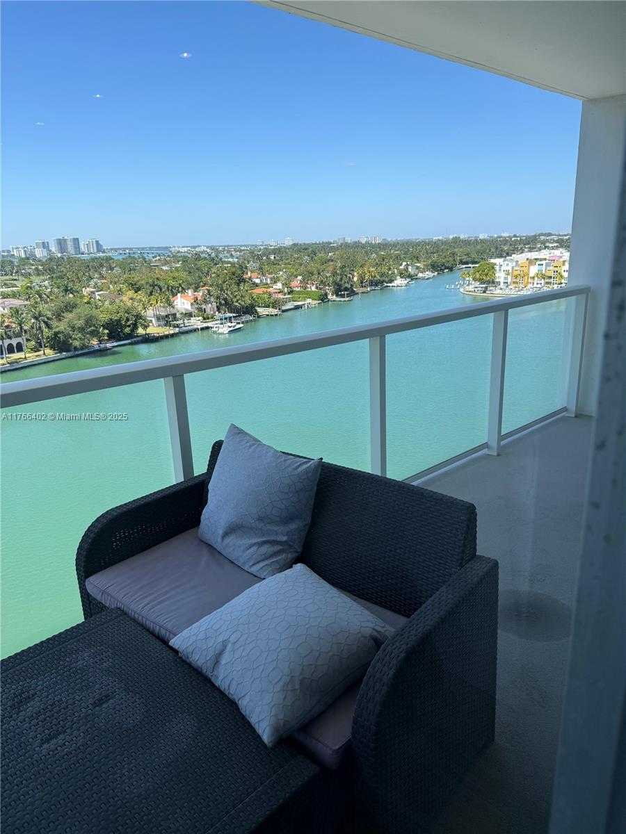 Small Image of 5750 COLLINS AVE #11D, Miami Beach Number 93
