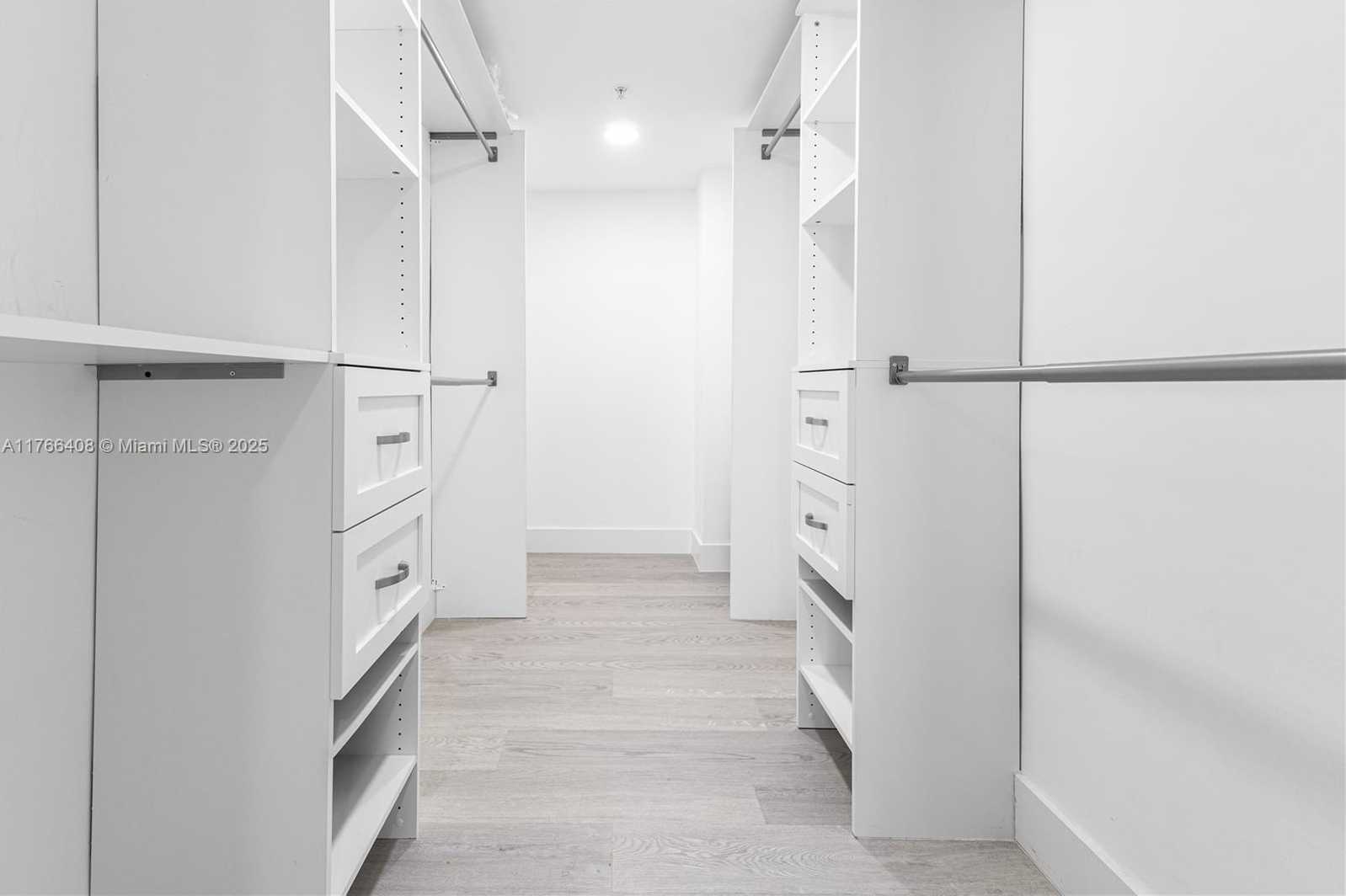 Small Image of 2501 SOUTH OCEAN DR #536, Hollywood Number 12