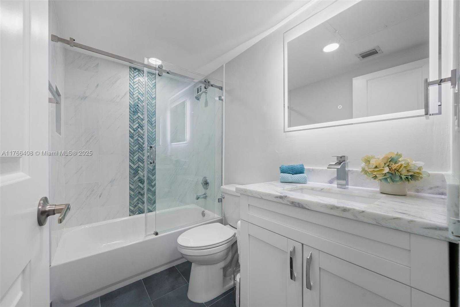 Small Image of 2501 SOUTH OCEAN DR #536, Hollywood Number 13