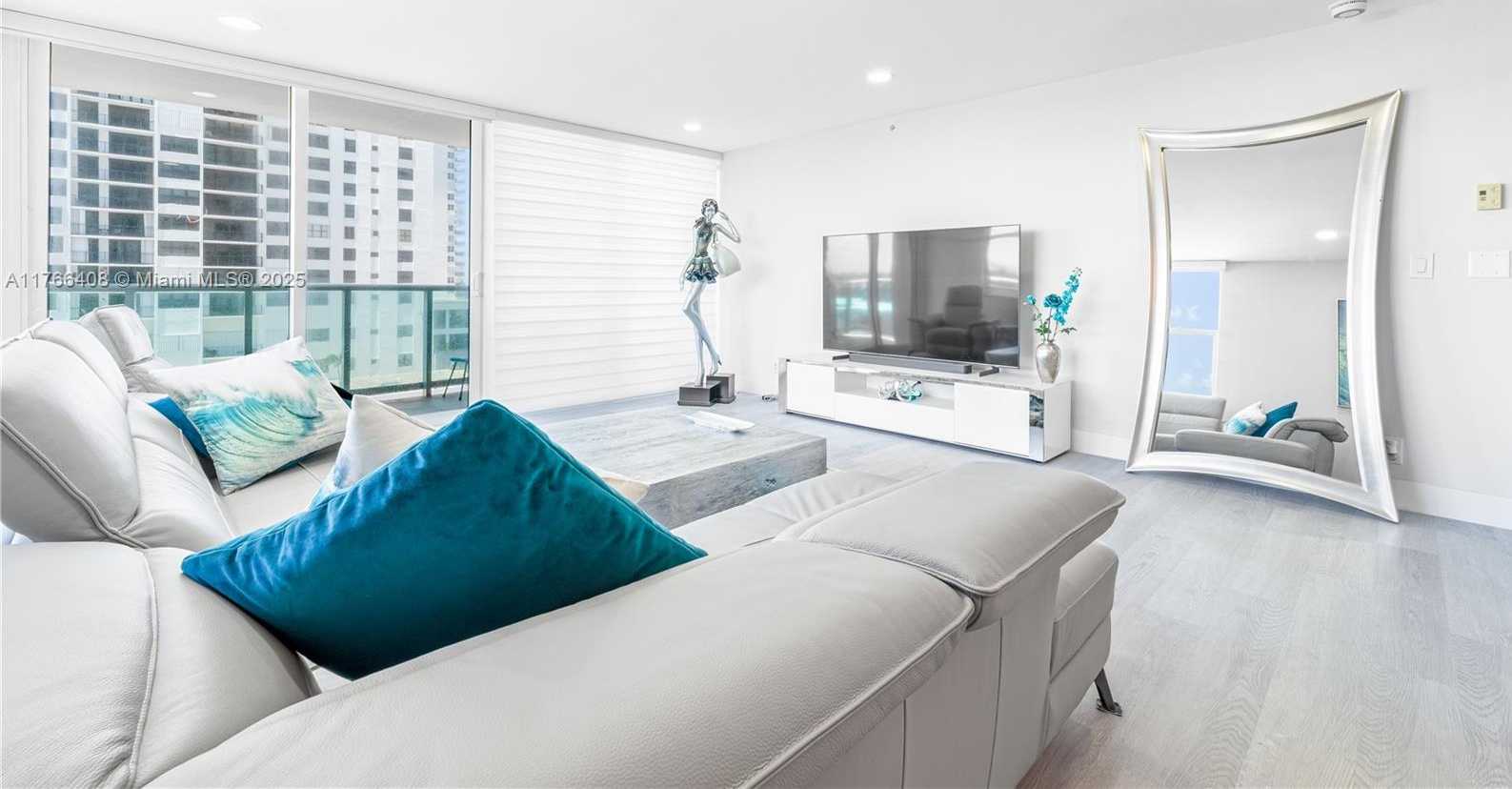 Small Image of 2501 SOUTH OCEAN DR #536, Hollywood Number 4