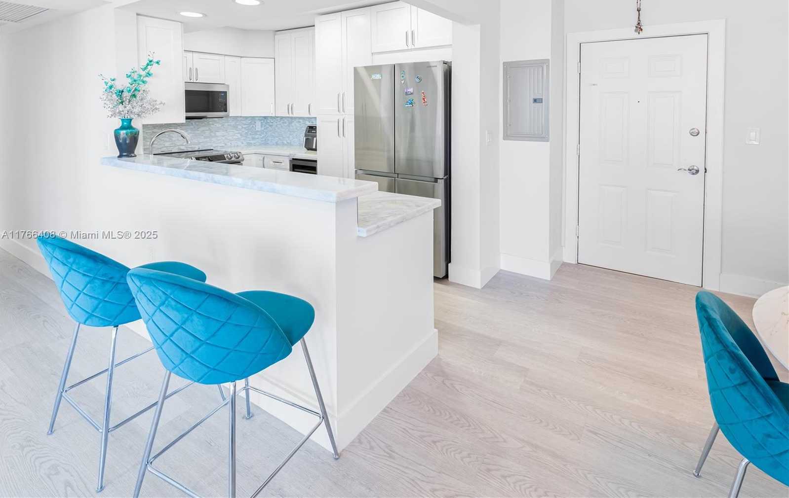 Small Image of 2501 SOUTH OCEAN DR #536, Hollywood Number 9