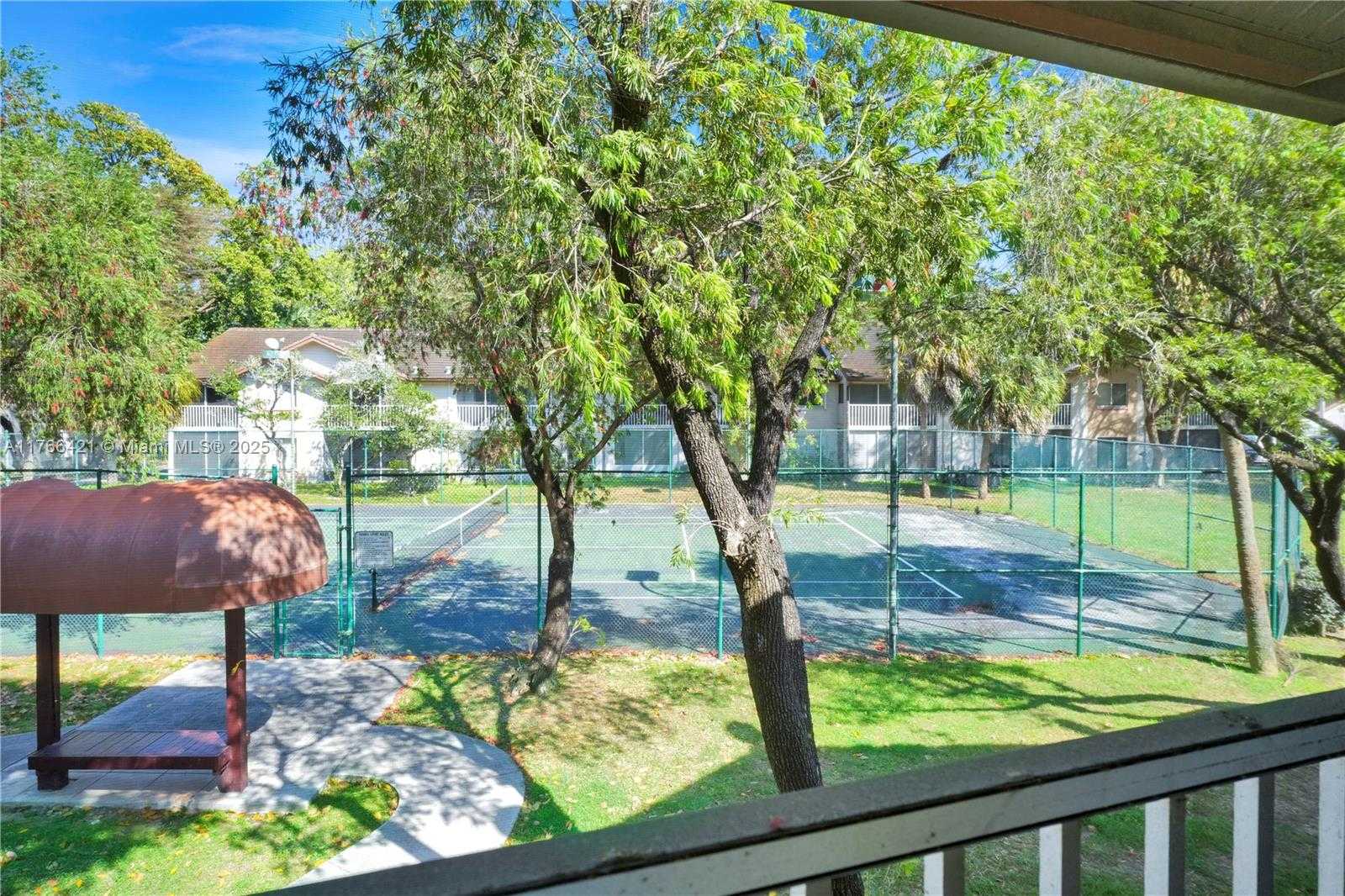 Small Image of 9503 SOUTH WEST 140 TH CT #9503, Miami Number 14