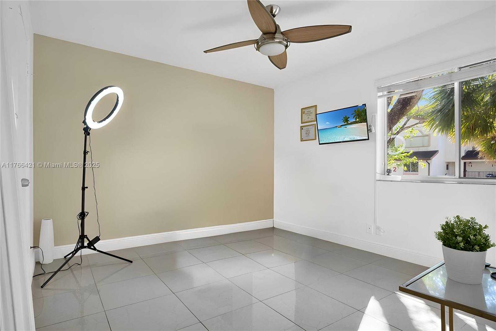 Small Image of 9503 SOUTH WEST 140 TH CT #9503, Miami Number 16