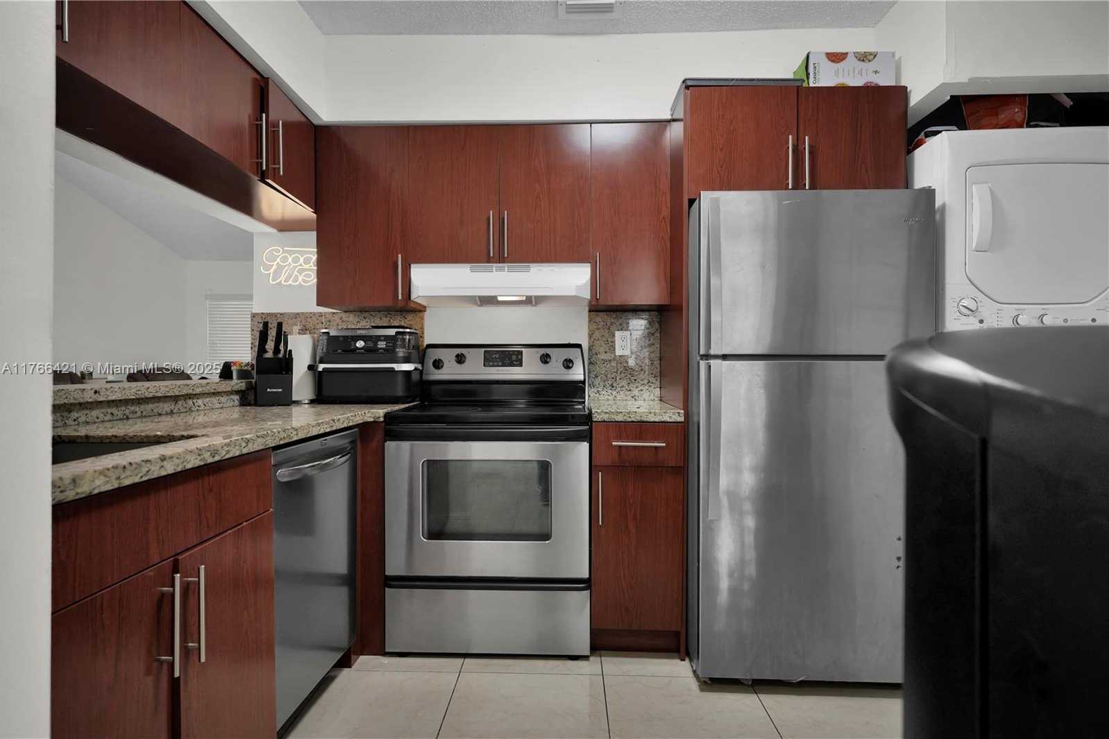 Small Image of 9503 SOUTH WEST 140 TH CT #9503, Miami Number 6