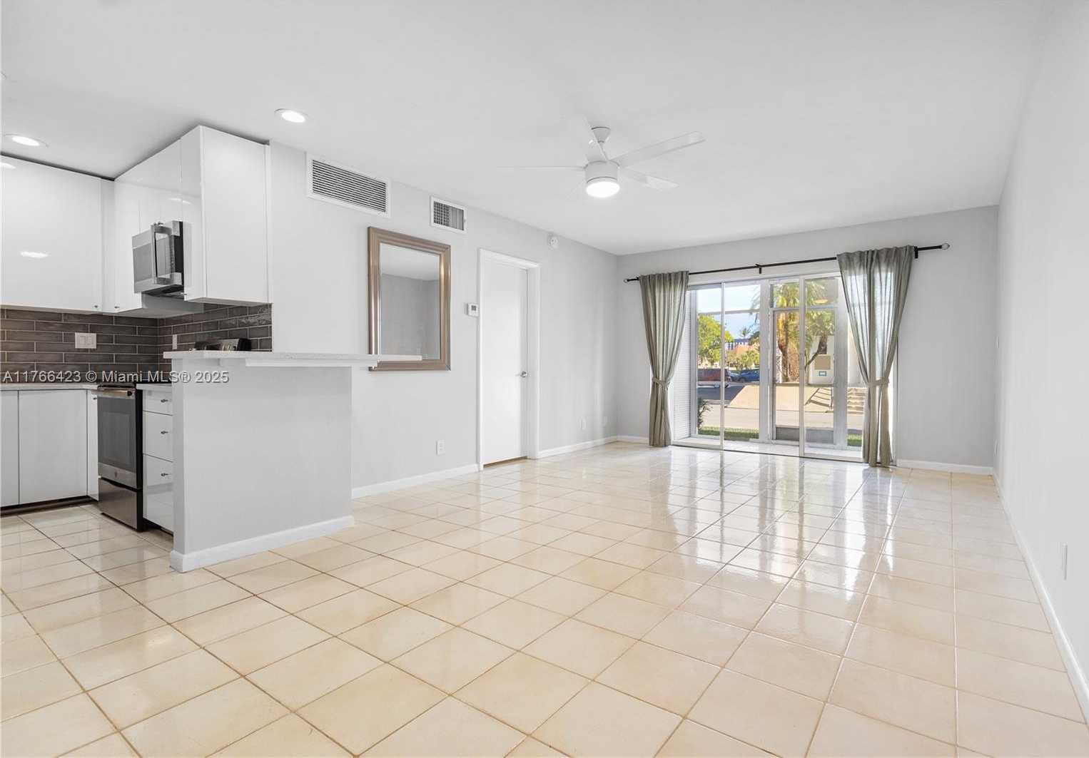 Small Image of 3040 NORTH EAST 16TH AVE #104, Oakland Park Number 12