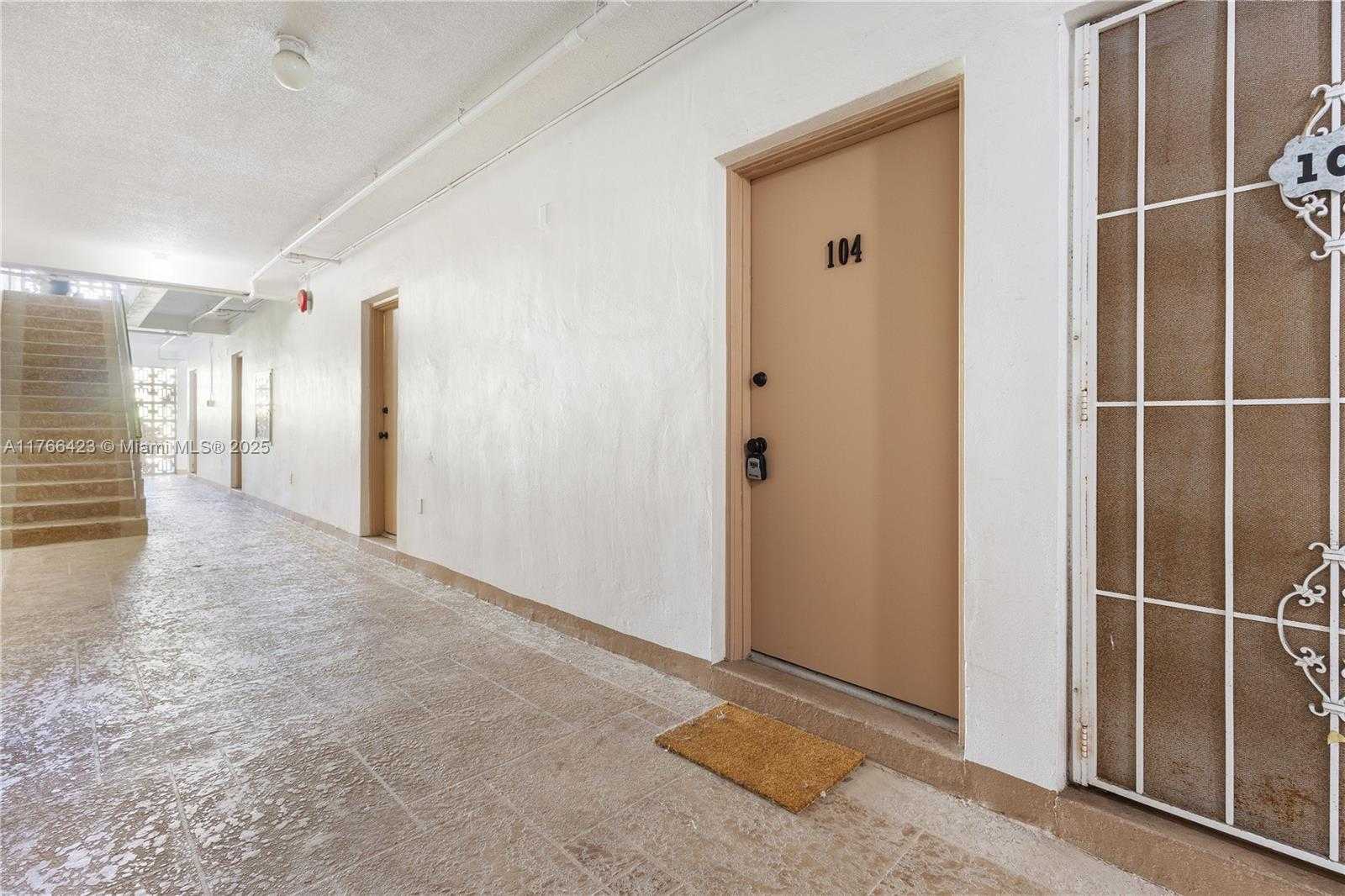 Small Image of 3040 NORTH EAST 16TH AVE #104, Oakland Park Number 9