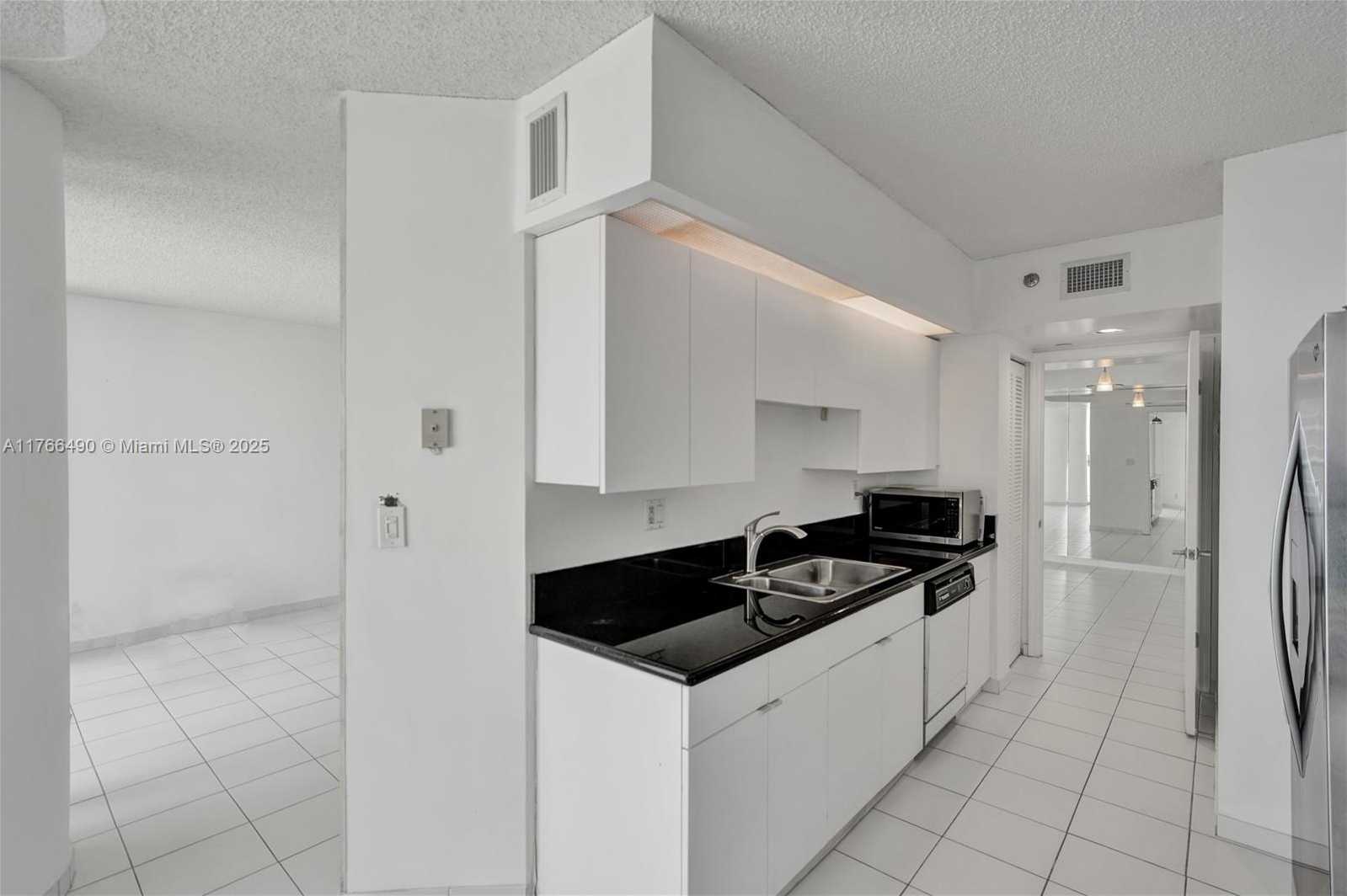 Small Image of 16425 COLLINS AVE #2715, Sunny Isles Beach Number 12