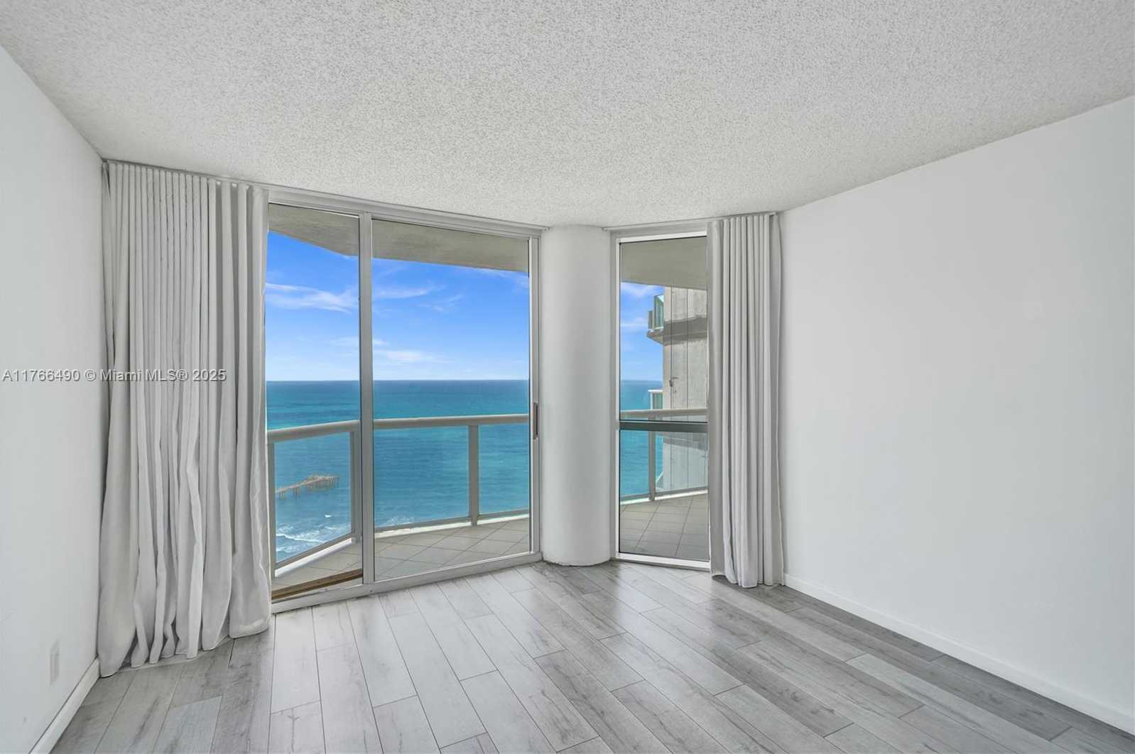 Small Image of 16425 COLLINS AVE #2715, Sunny Isles Beach Number 16
