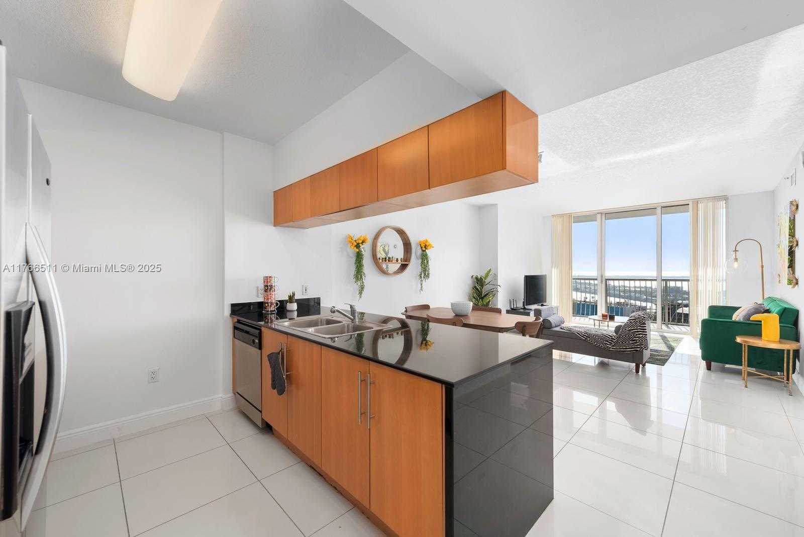 Small Image of 1750 NORTH BAYSHORE DR #4604, Miami Number 10