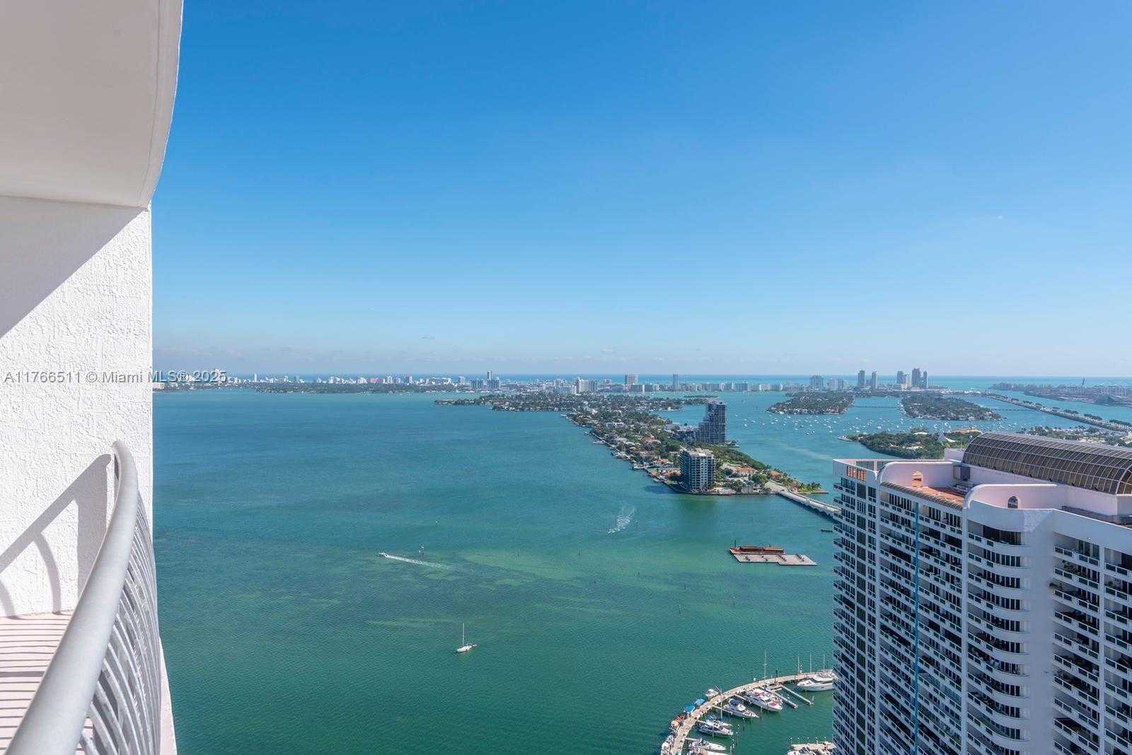 Small Image of 1750 NORTH BAYSHORE DR #4604, Miami Number 23