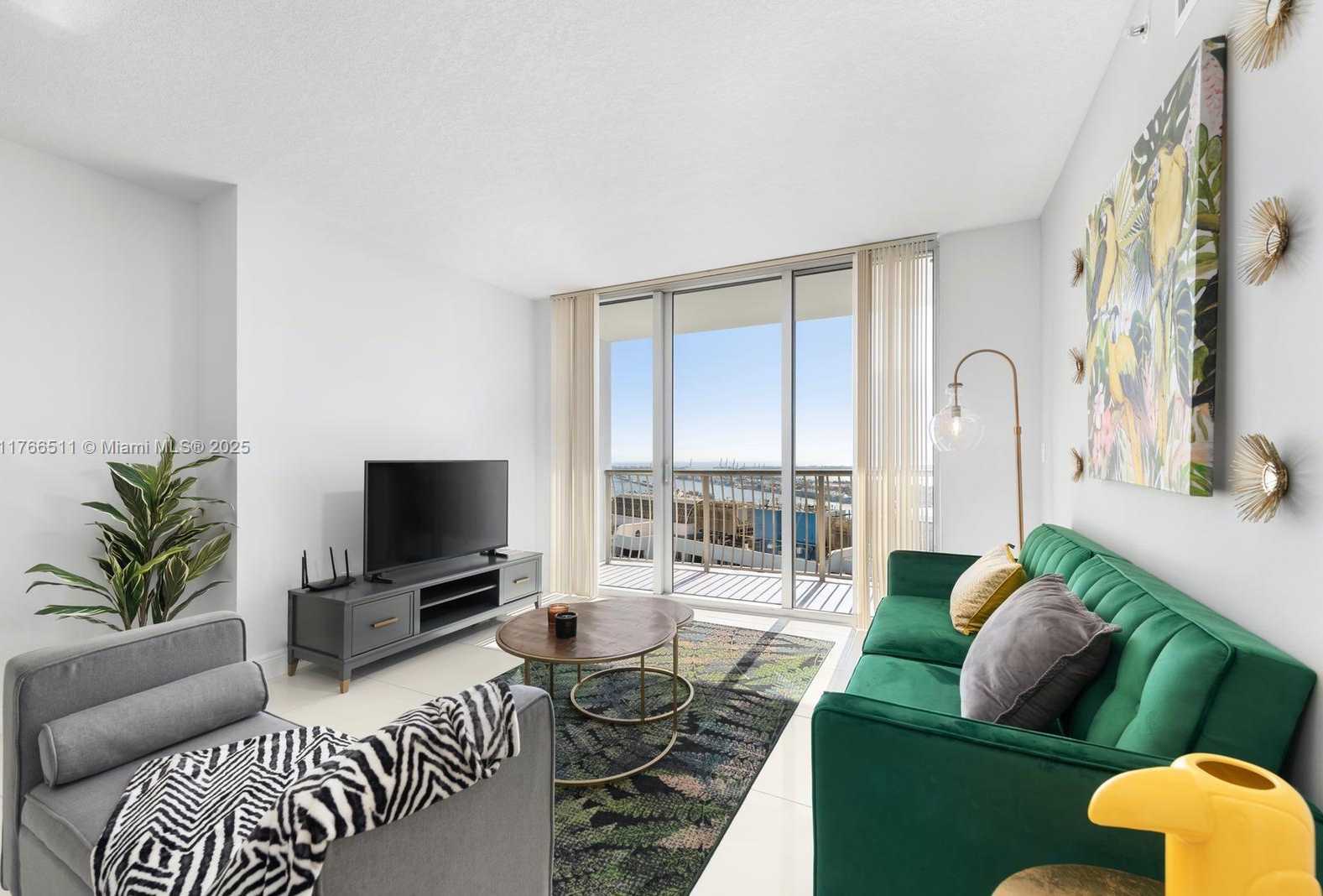 Small Image of 1750 NORTH BAYSHORE DR #4604, Miami Number 4