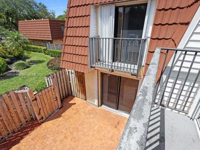 Small Image of 9927 NORTH WEST 6TH CT, Plantation Number 20