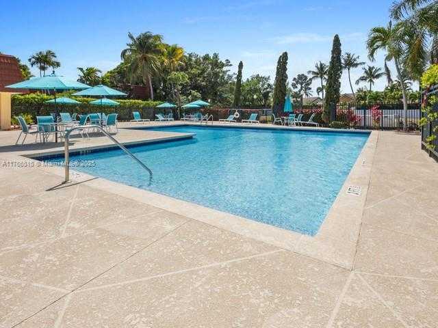 Small Image of 9927 NORTH WEST 6TH CT, Plantation Number 26