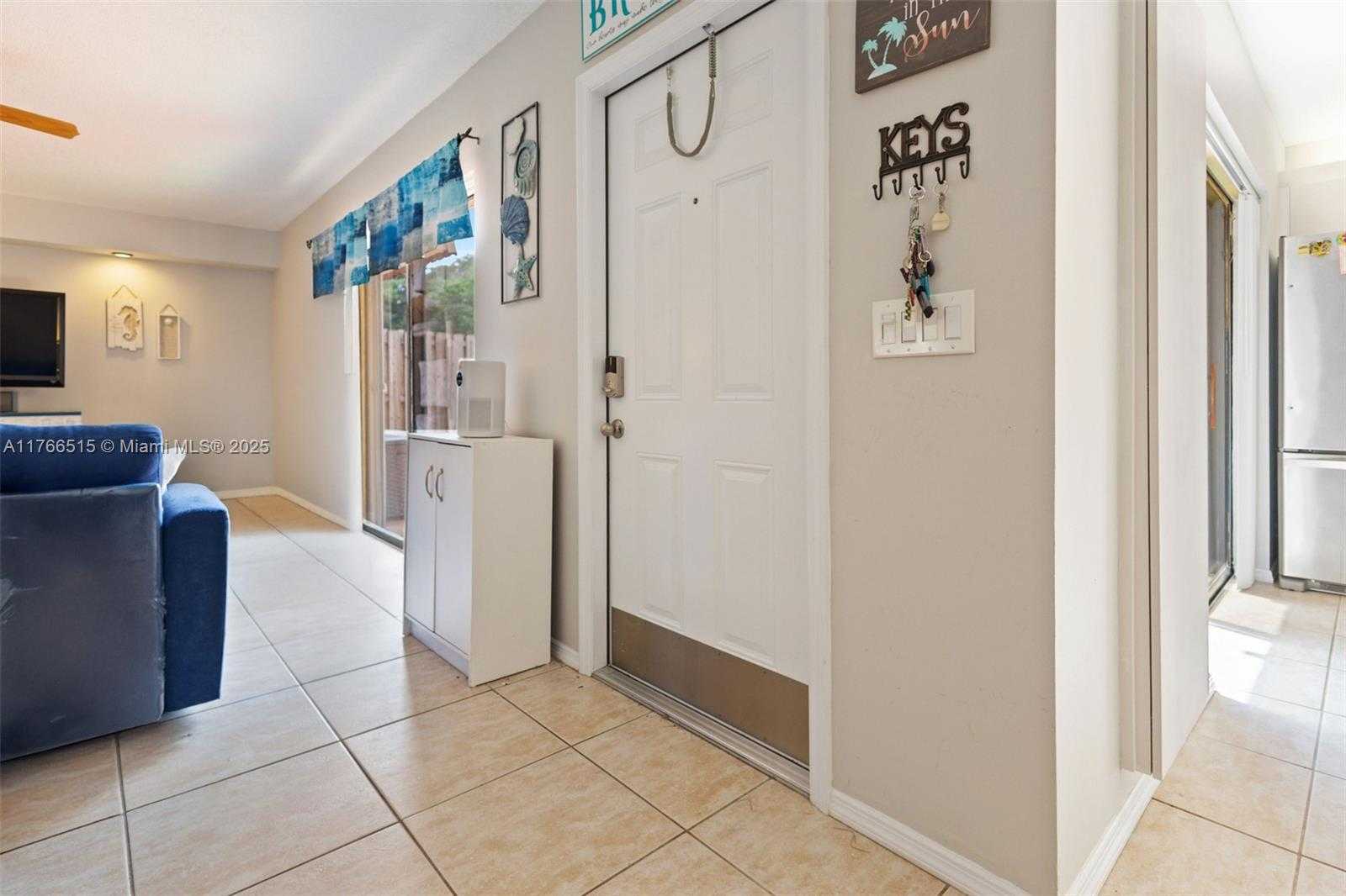 Small Image of 9927 NORTH WEST 6TH CT, Plantation Number 4