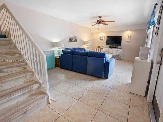 Small Image of 9927 NORTH WEST 6TH CT, Plantation Number 5