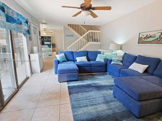 Small Image of 9927 NORTH WEST 6TH CT, Plantation Number 7
