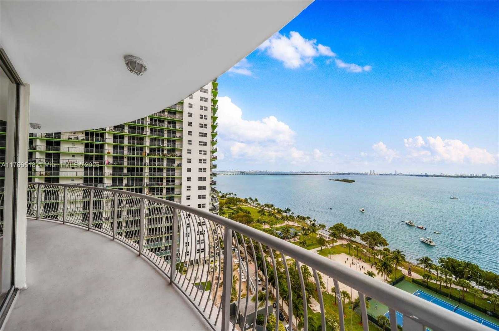 Small Image of 1750 NORTH BAYSHORE DR #2001, Miami Number 16